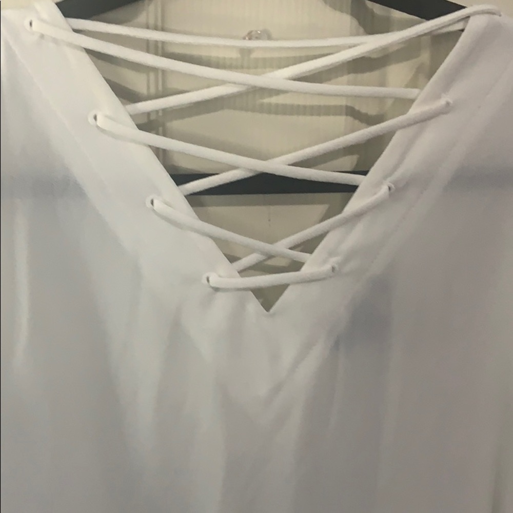 Sheer white top - Picture 4 of 4